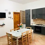 Apartment Renis *
